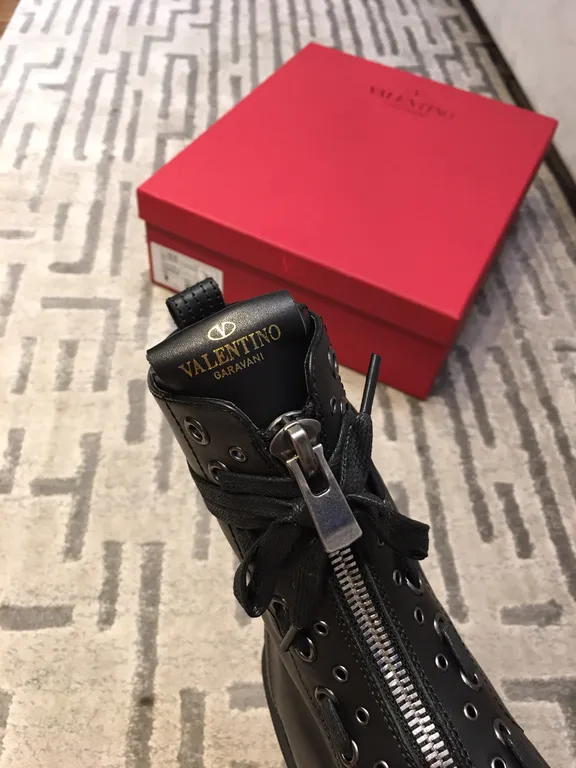 Valentino Shoe 